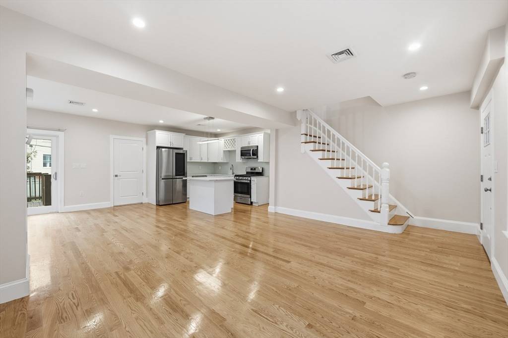 Boston, MA 02124,31 Chipman Street