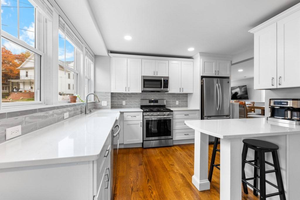 Medford, MA 02155,26 Foss St #1