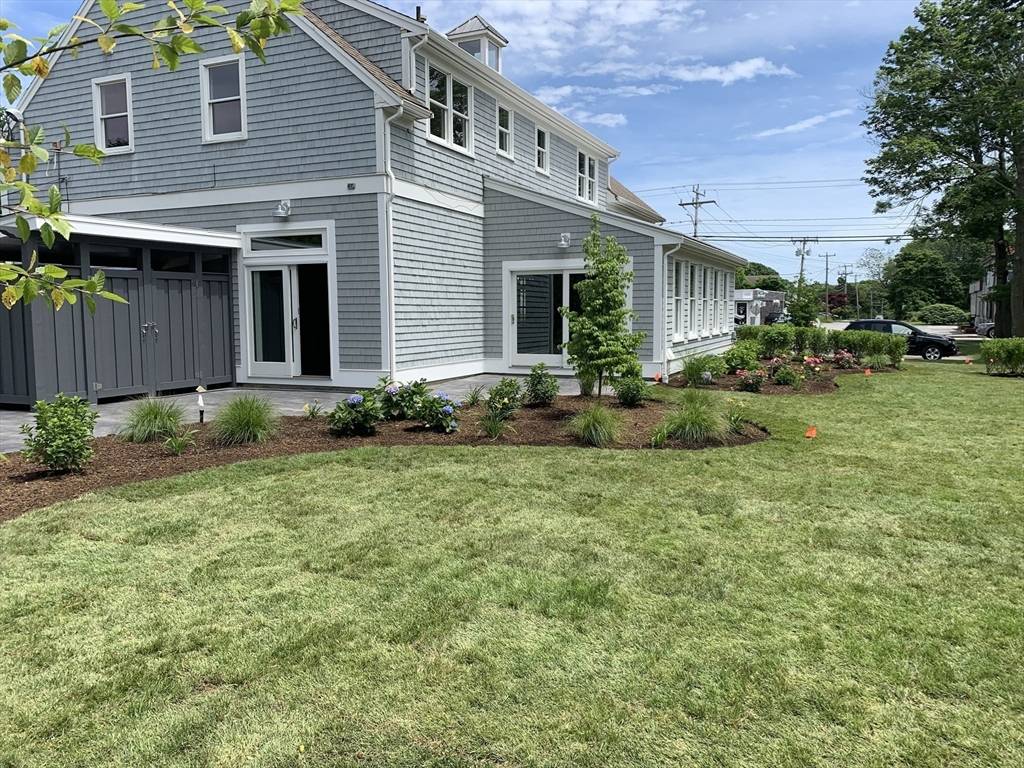 Falmouth, MA 02536,156 Teaticket Highway