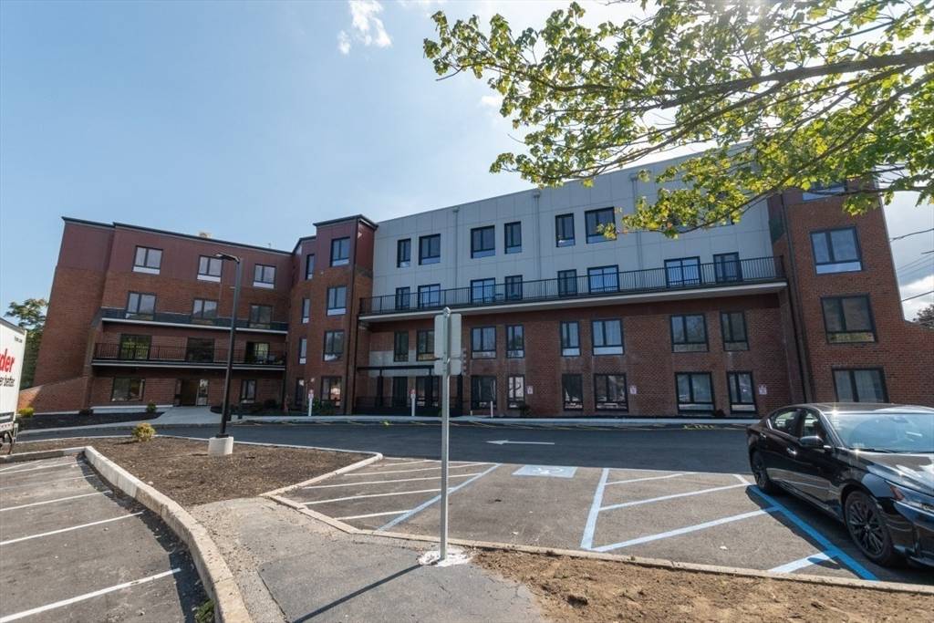 Revere, MA 02151,133 Salem St #414