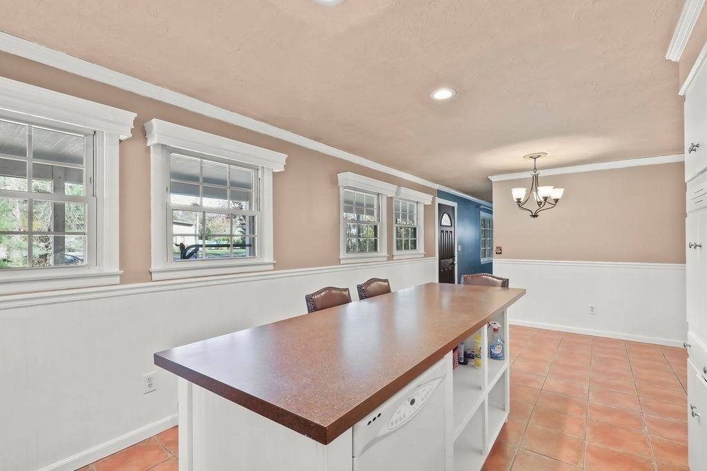 Rehoboth, MA 02769,15 Winthrop Street