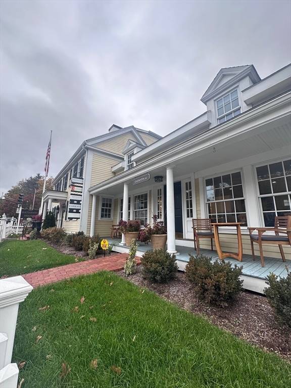 Wellesley, MA 02482,103 Central St #A