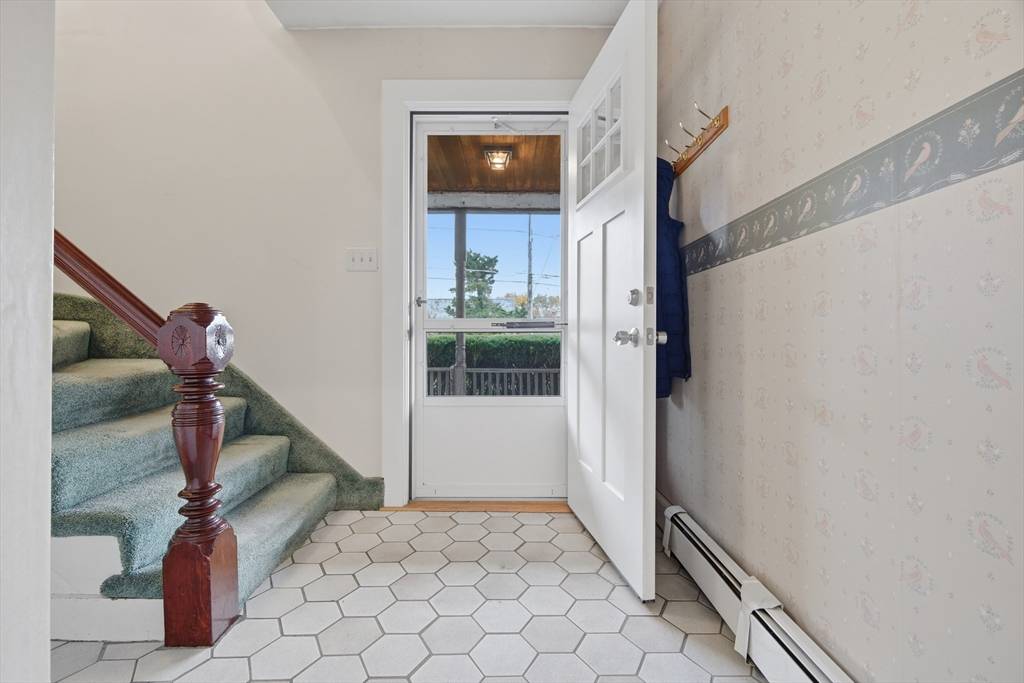 Melrose, MA 02176,8 Hancock Street