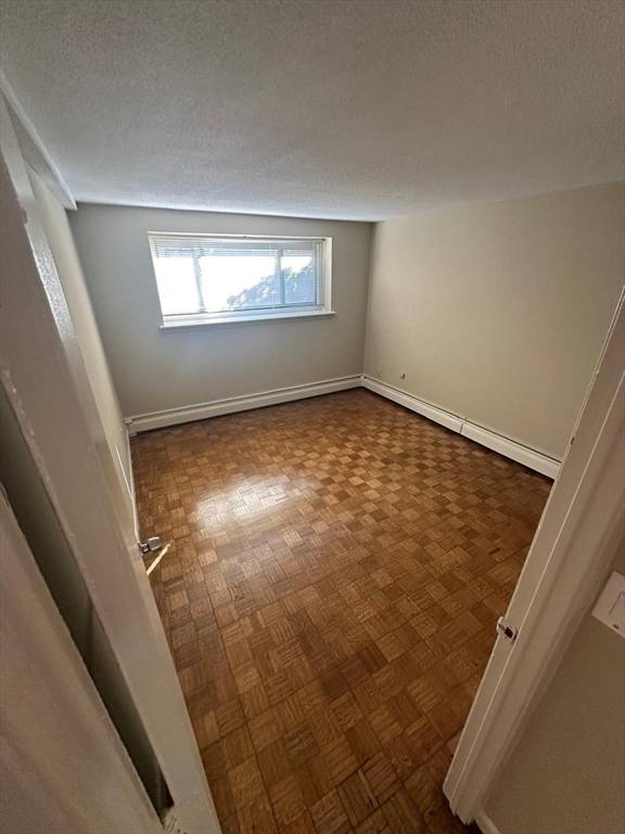 Cambridge, MA 02139,375 Harvard St. #2