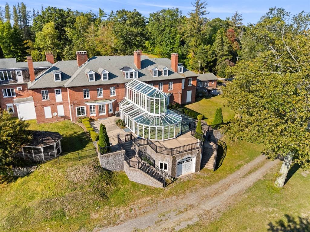 Rowley, MA 01969,50 Mansion Dr