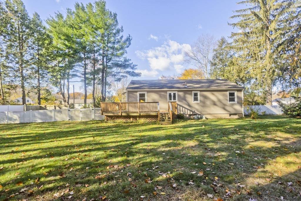 Agawam, MA 01001,134 Mallard Cir