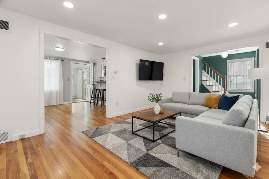 Norwood, MA 02062,32 Wheelock Ave