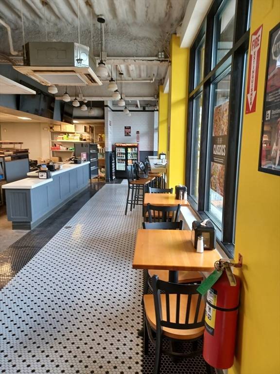 Beverly, MA 01915,199 Rantoul St.