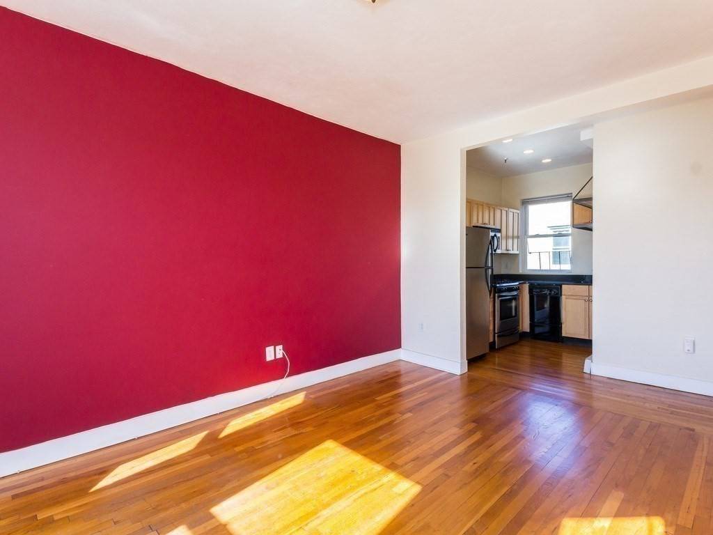 Boston, MA 02215,85 Park Drive ##19