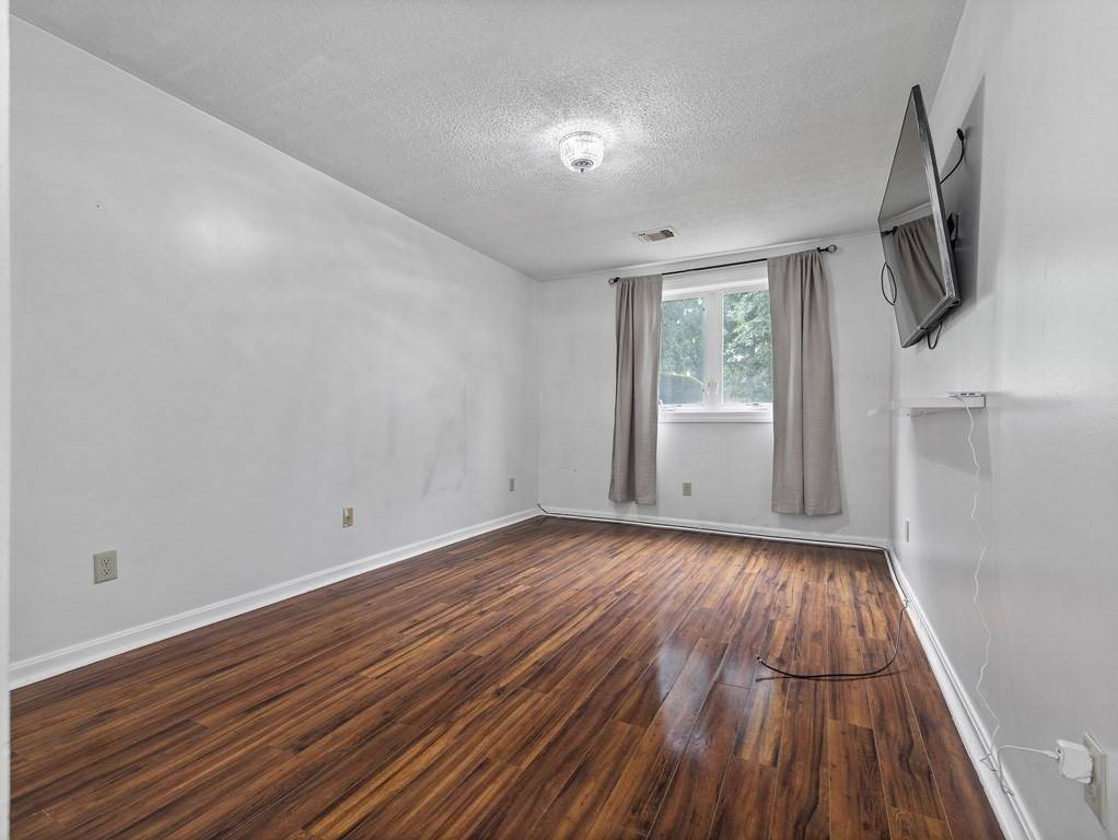 Quincy, MA 02169,40 Cross Street #2