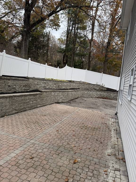 Worcester, MA 01607,405 Granite St