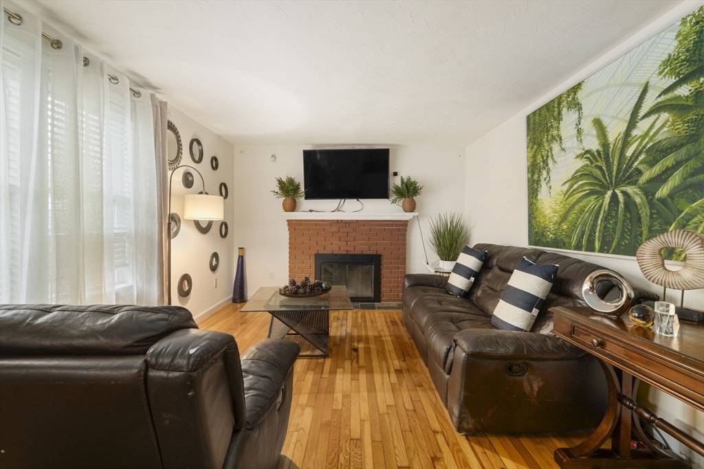 Taunton, MA 02780,29 Williams Ave