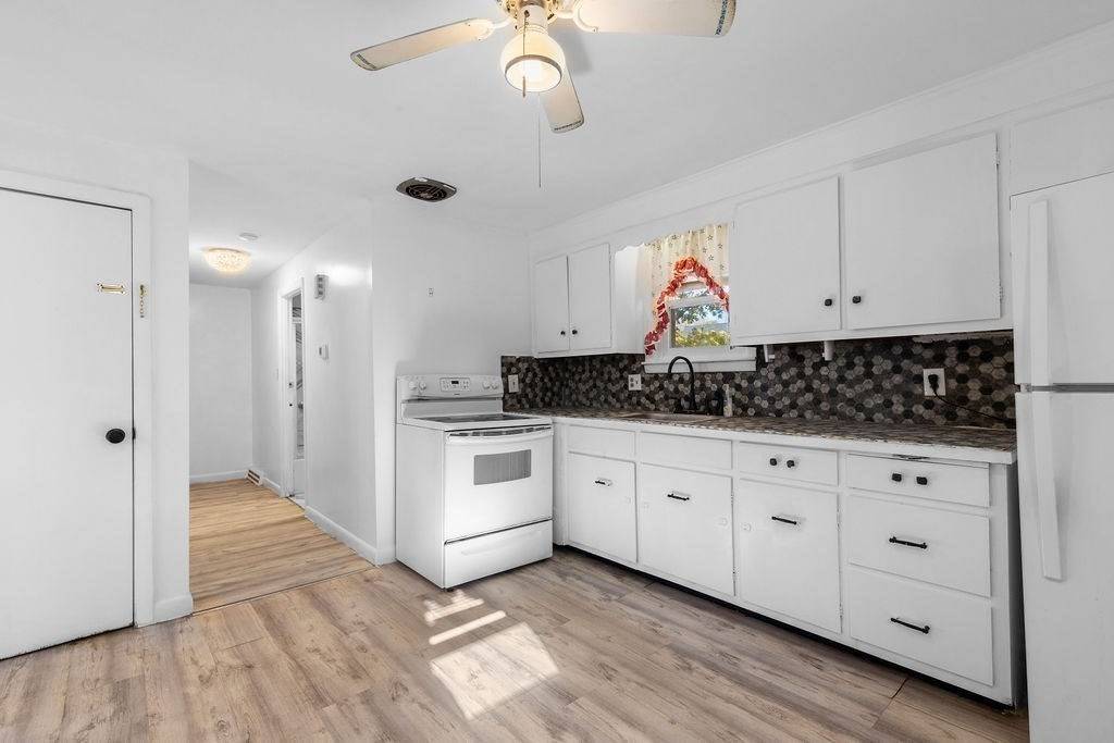 Brockton, MA 02302,96 Hill St