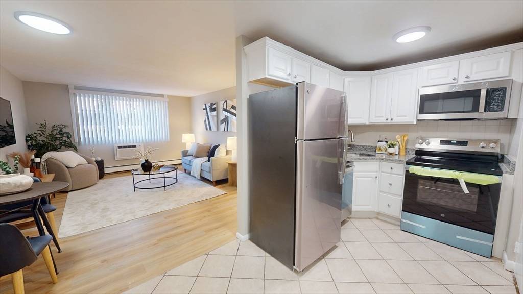 Everett, MA 02149,21 Staples Ave #25