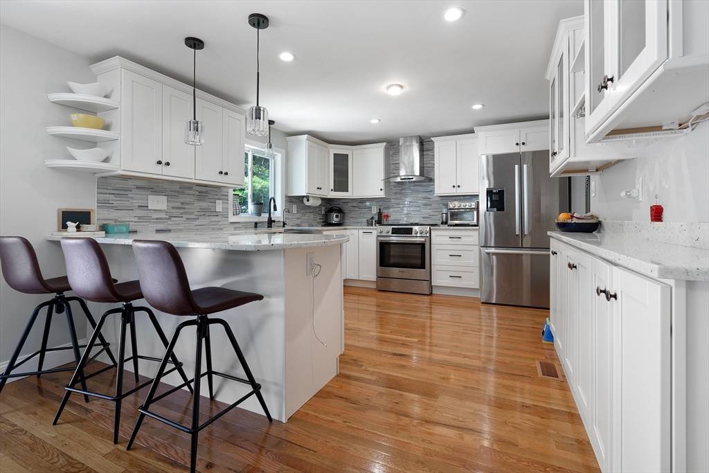 Andover, MA 01810,440 S Main St #440