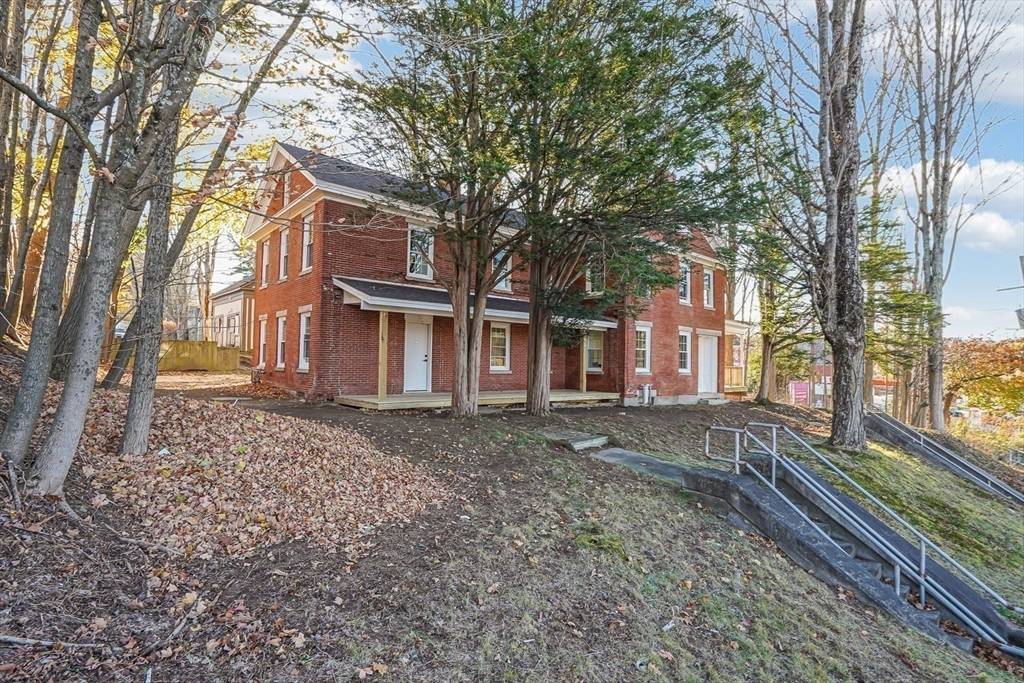 Southbridge, MA 01550,757 Main Street