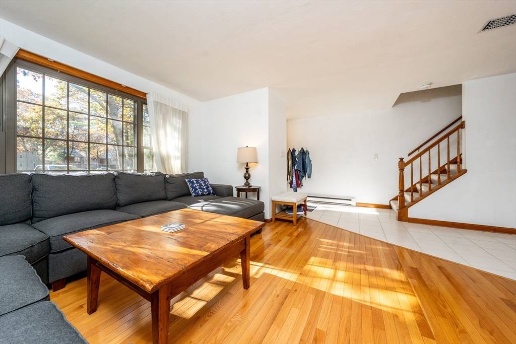 Mashpee, MA 02649,195 Falmouth Rd #9D