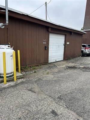 Londonderry, NH 03053,516 Mammoth #B2/U2