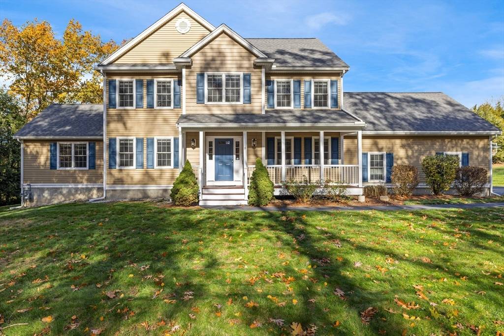 Chelmsford, MA 01824,11 Checkerberry Ln