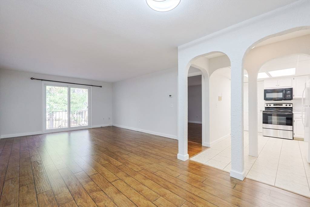 Milford, MA 01757,14 Shadowbrook Lane #30