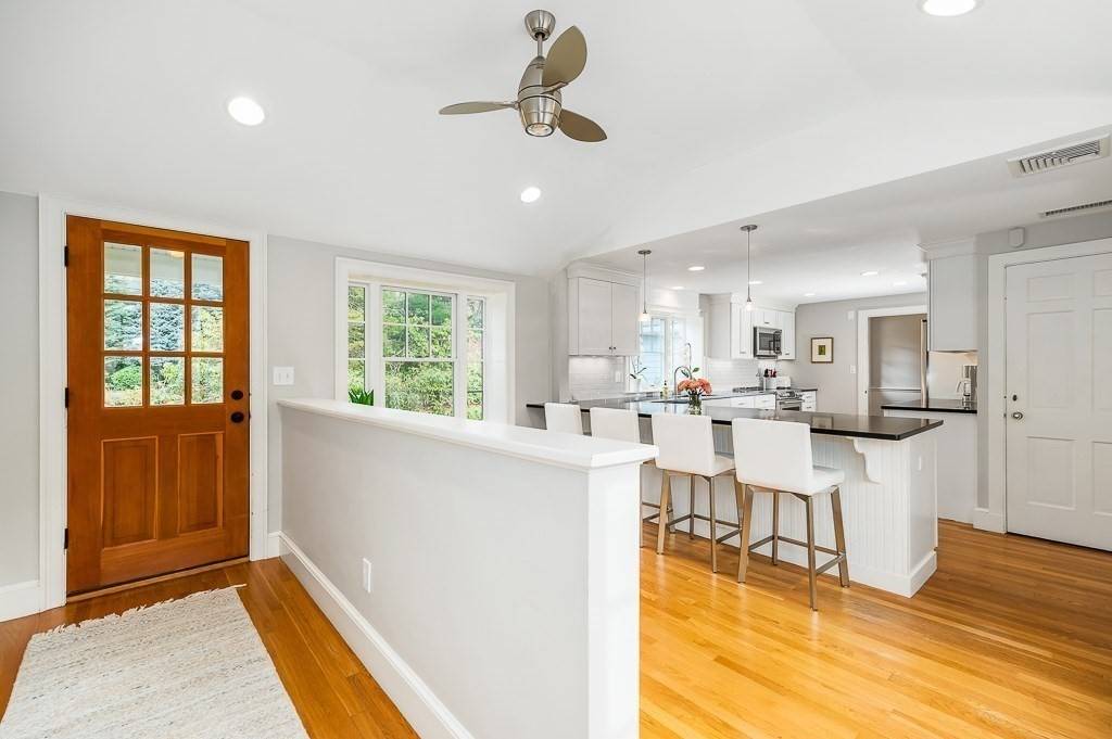 Hamilton, MA 01982,80 Rockmaple Ave