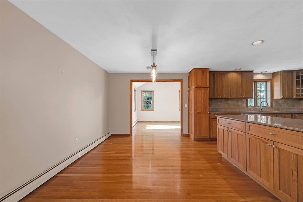 Northborough, MA 01532,59 Indian Meadow Dr