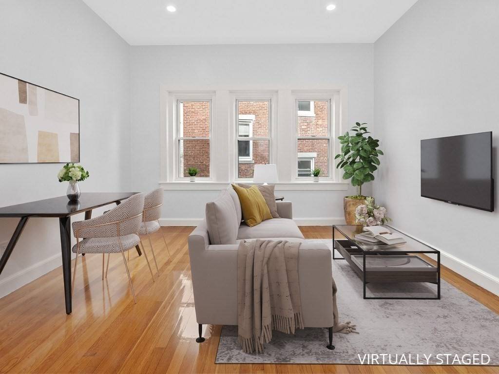 Brookline, MA 02445,3 Englewood Ave #9