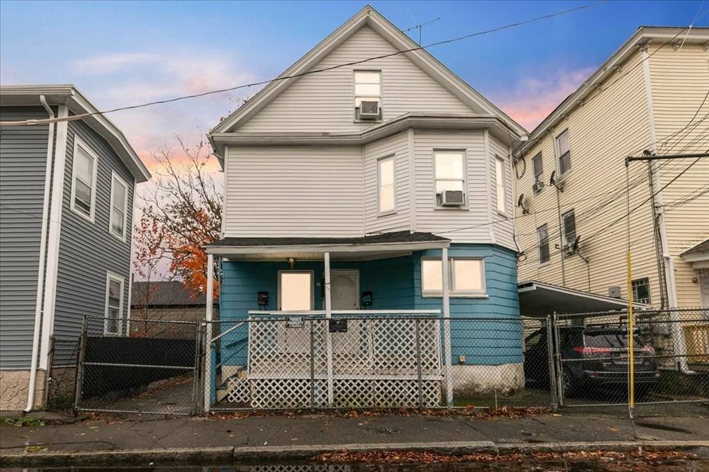 Lawrence, MA 01841,2 Washington St