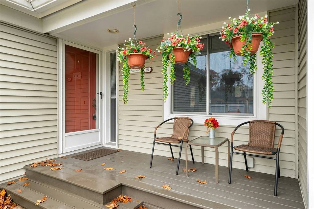 Franklin, MA 02038,151 Stone Ridge Rd #151