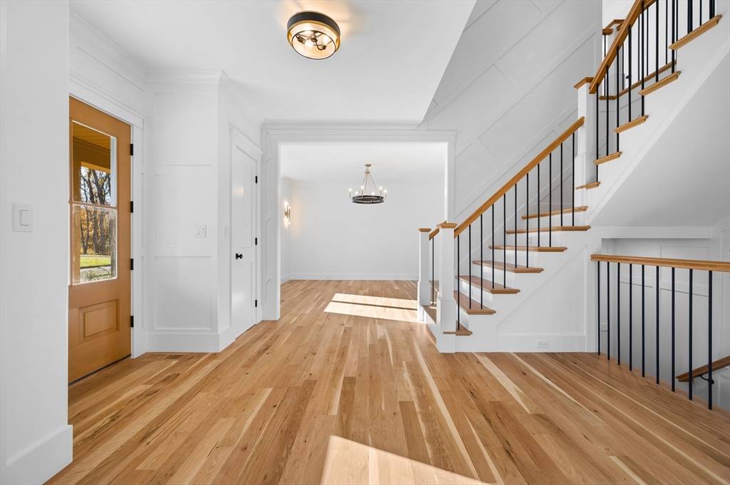 Hopkinton, MA 01748,1 Emerald Drive