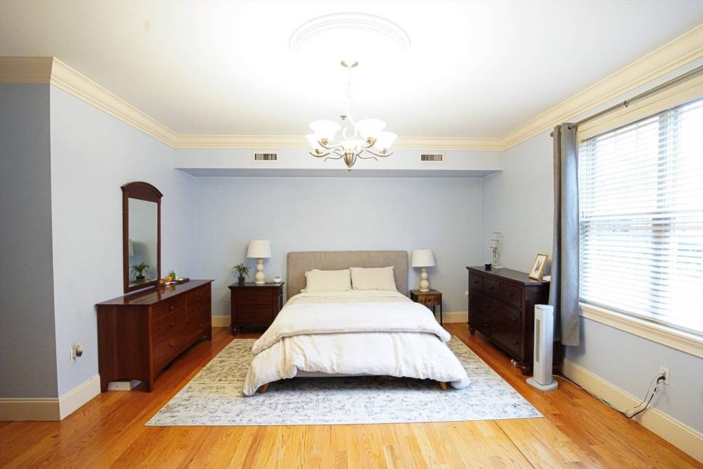 Boston, MA 02120,95 Dix Street #2