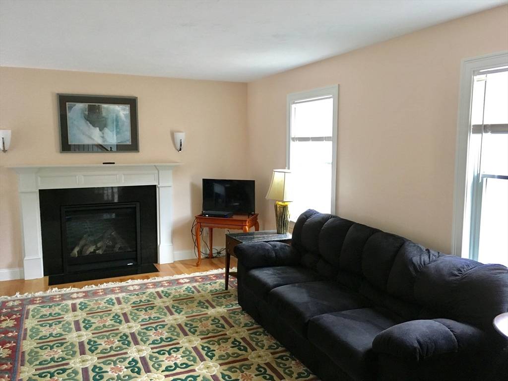 Sandwich, MA 02532,372 Phillips Road