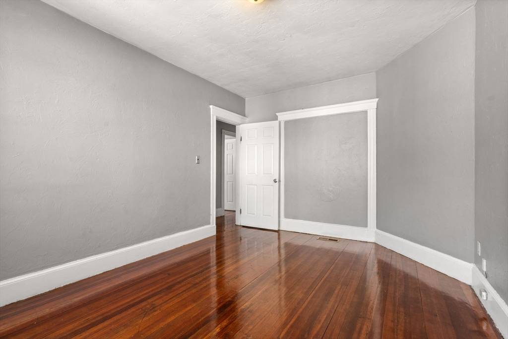 Boston, MA 02125,76 Bellevue St