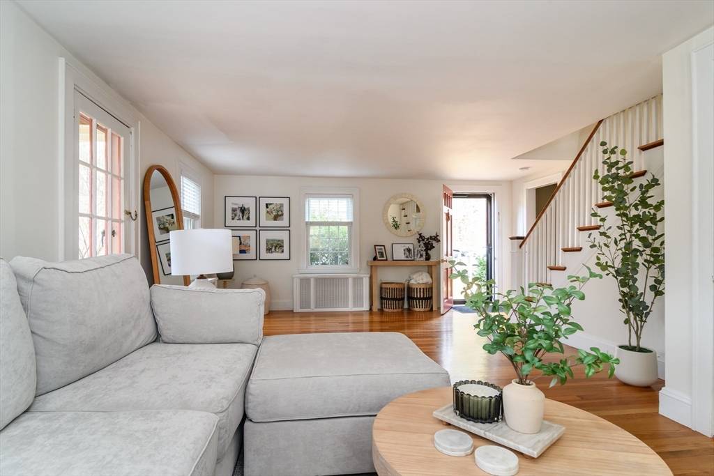 Sudbury, MA 01776,21 Summer St