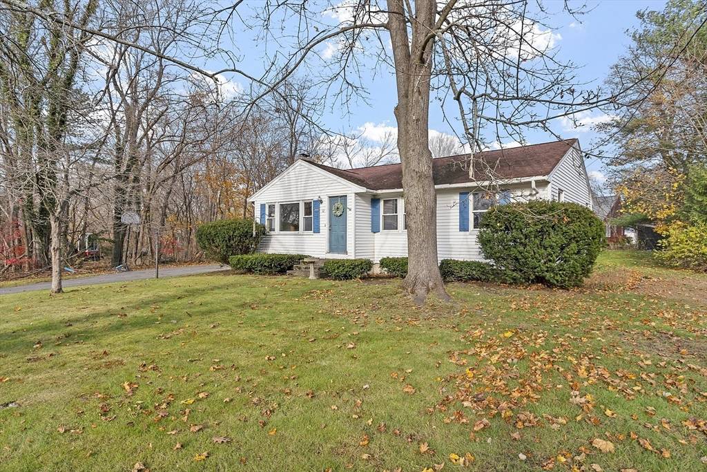 Littleton, MA 01460,12 Paula Beth Street