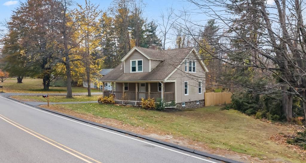 West Boylston, MA 01583,54 Maple St