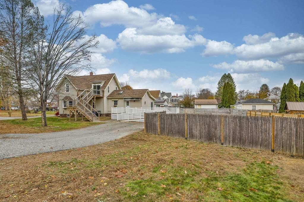 Haverhill, MA 01830,3 Munroe St