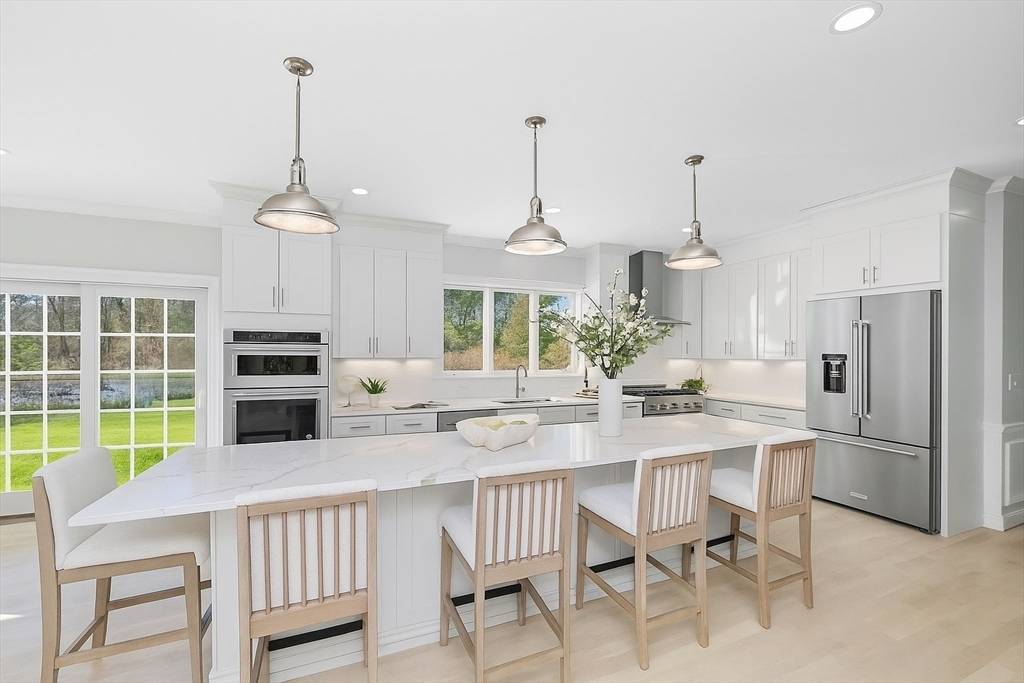 Rowley, MA 01969,1 Osprey Ct