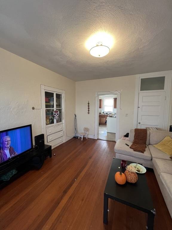 Watertown, MA 02472,36 Melendy Ave #3