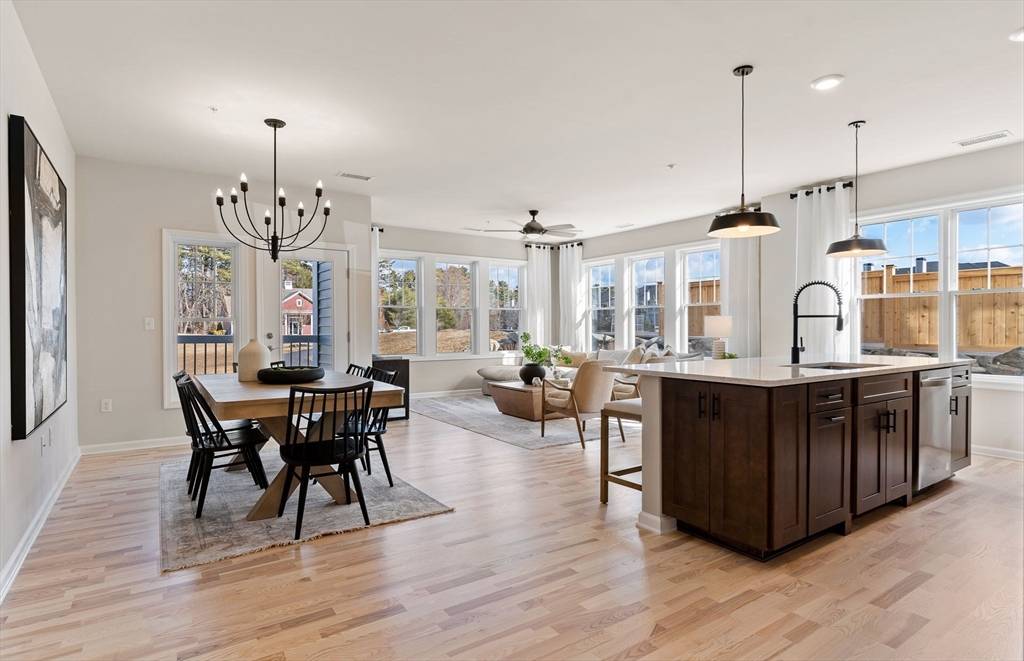 Canton, MA 02021,399 Neponset #106