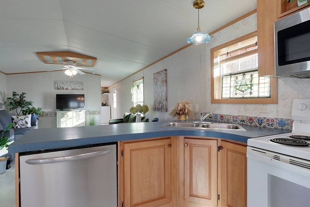 Pepperell, MA 01463,6 Mason St #31