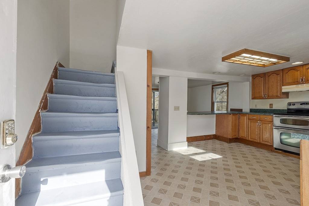 Winchendon, MA 01475,118 Spring St