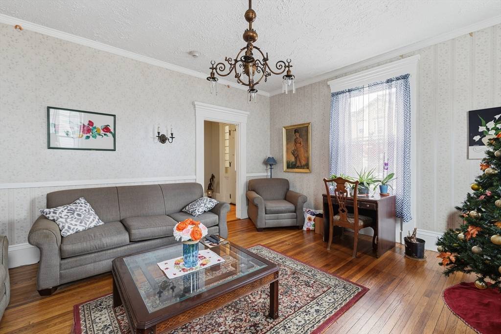 New Bedford, MA 02740,550 County St