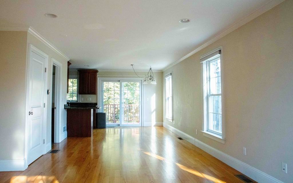 Natick, MA 01760,171 N.Main Street #171