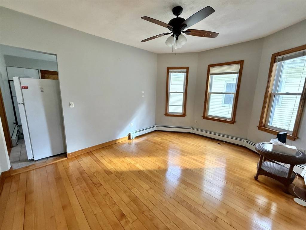 Watertown, MA 02472,35 Irma Ave #1