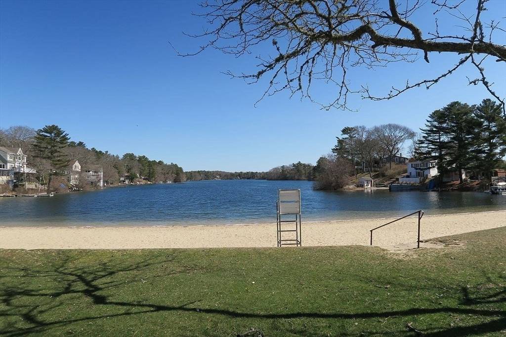 Wareham, MA 02538,108 Lake Ave