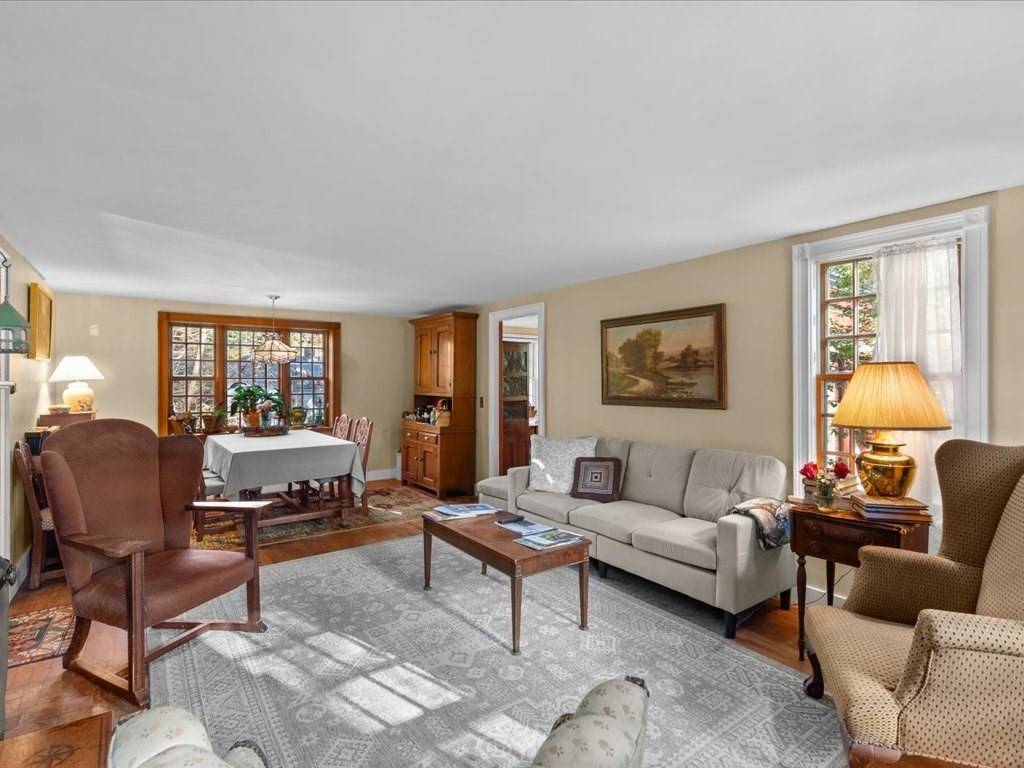 Duxbury, MA 02332,91 Bay View Rd