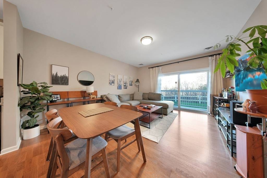 Weymouth, MA 02190,110 Trotter Rd #2111