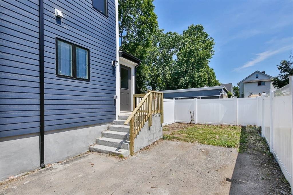 Medford, MA 02155,120 Jerome St. #120