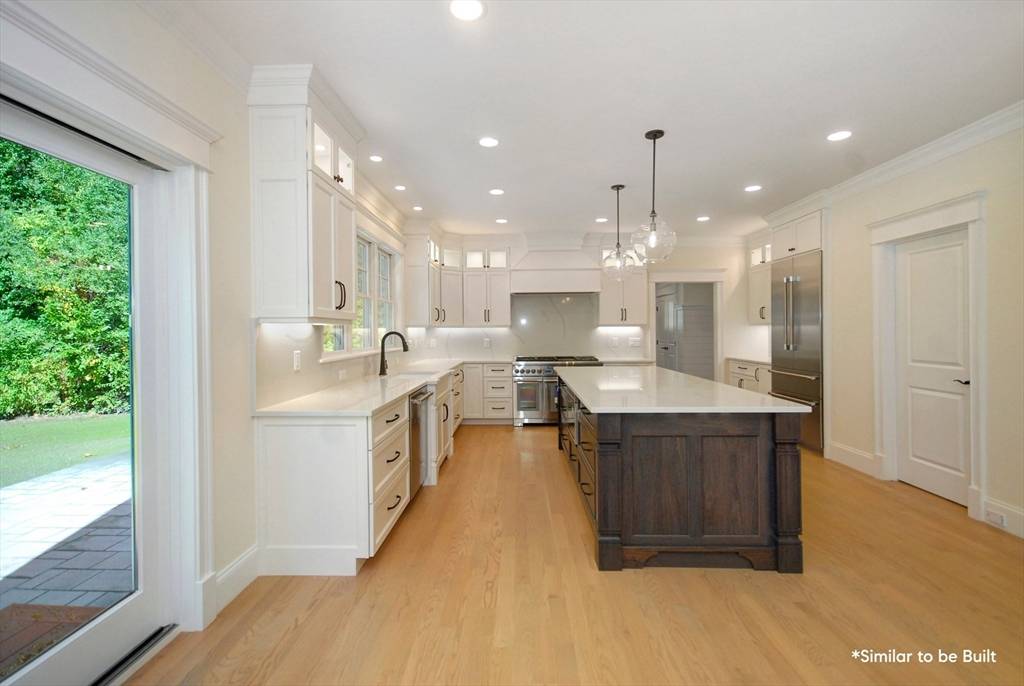 Concord, MA 01742,54 Maple Street